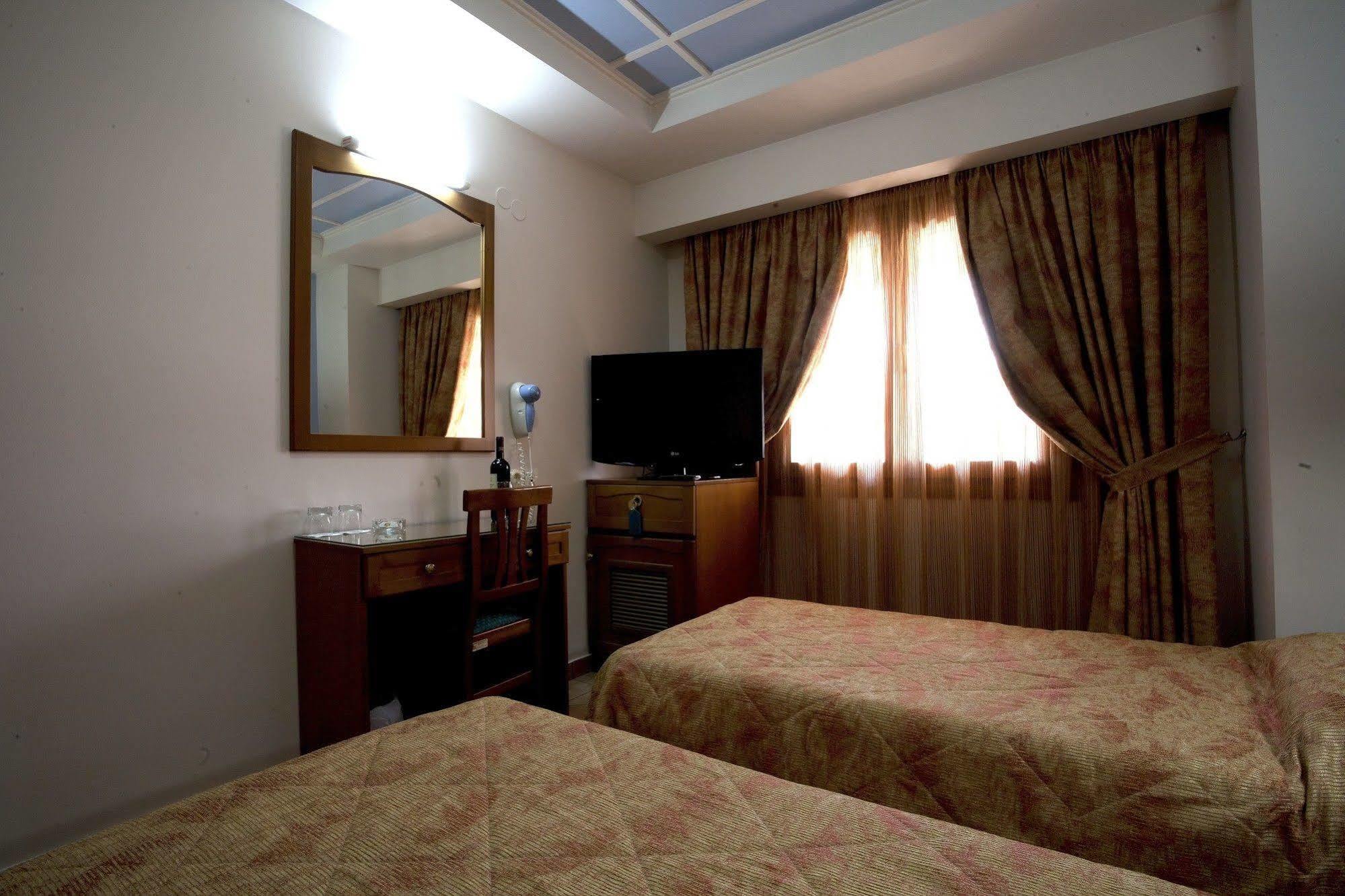 Katerina Hotel Atény
