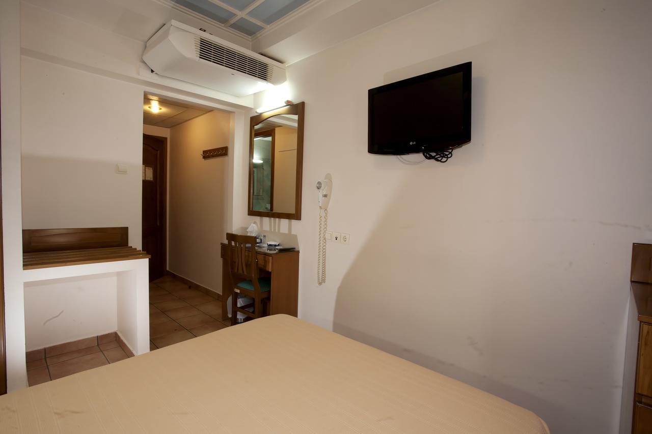 Katerina 3* Athens